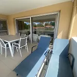 Lägenhet T3 Renove Face Avec Terrasse Et Parking Securise - - Fr-1-374-224