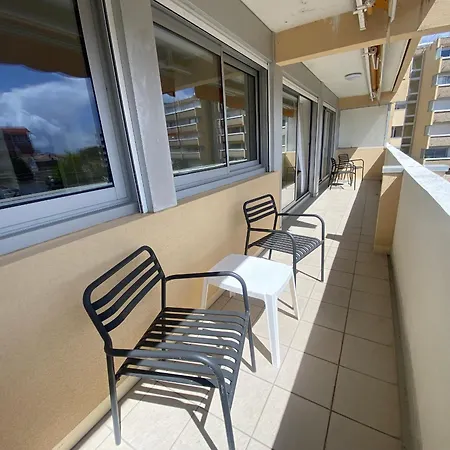T3 Renove Face Avec Terrasse Et Parking Securise - - Fr-1-374-224 アルカション